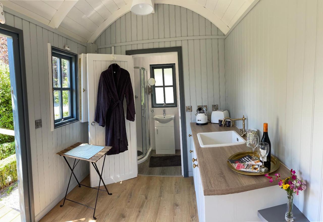 Lilac Hut Shepherds Hut 킬케니 외부 사진